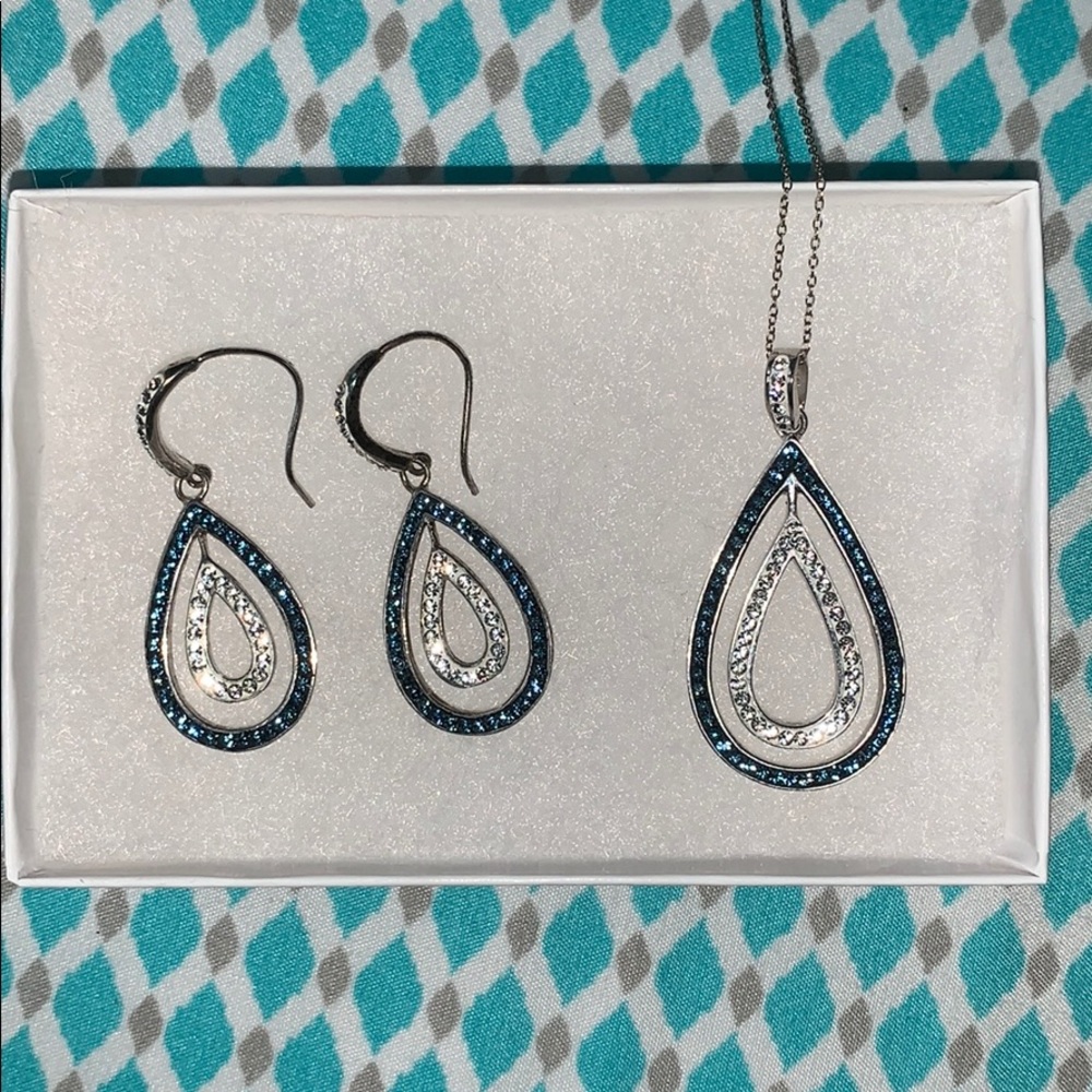 Blue Dangle Earrings
